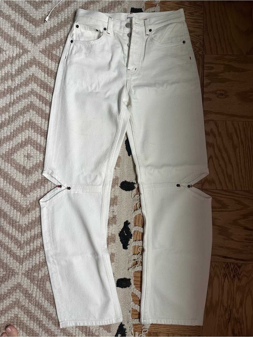 still here cowgirl jeans sz 27